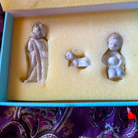 Lladro Holy Shepards in Original Box - Picture 1 of 10